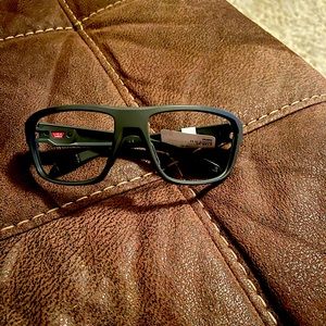🔥🔥Brand new Oakleys frames🔥🔥